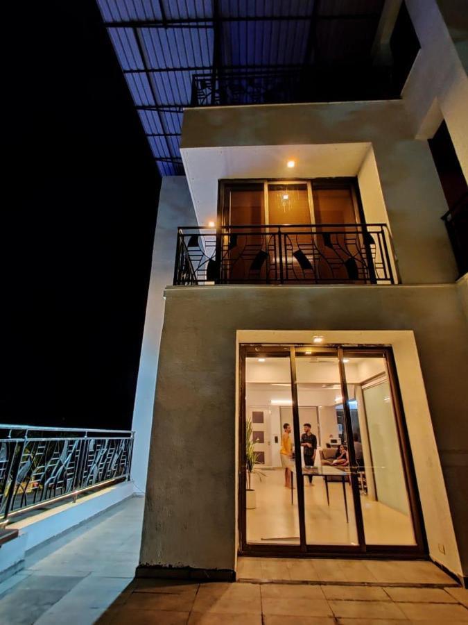 Karma - By Pine Villas Lonavala Esterno foto