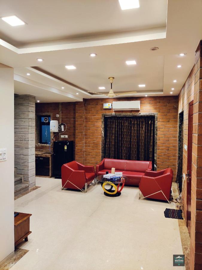 Karma - By Pine Villas Lonavala Esterno foto
